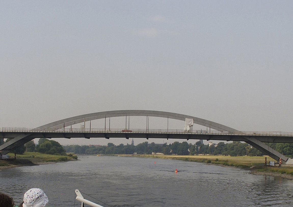 Konflikt unter Radlern:  Waldschlösschen-brücke in Dresden